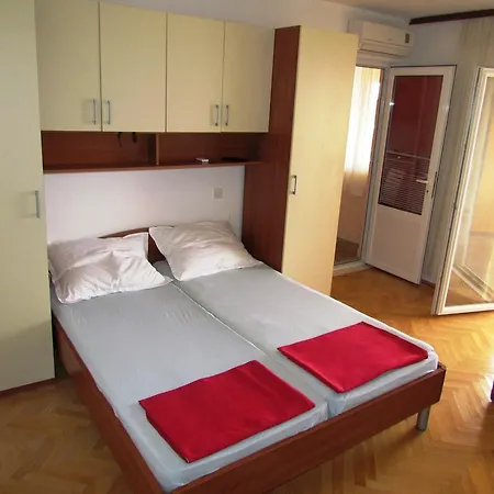 City Beach Medna 아파트 마카르스카