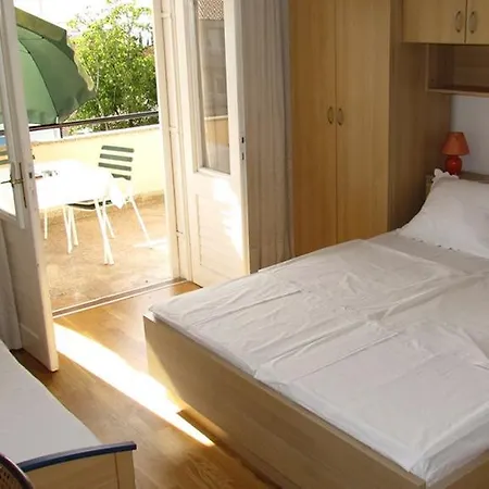 아파트 City Beach Medna 마카르스카